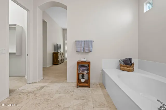 $8,990 | 11479 East Beck Lane, Scottsdale, AZ 85255