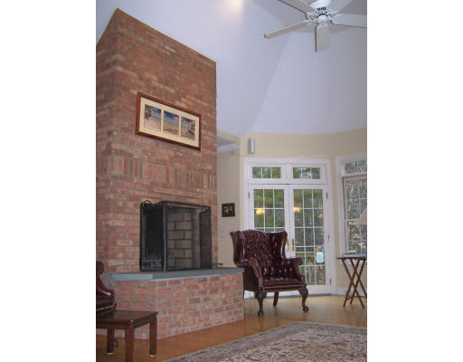 28 Falcon Ridge Drive Hopkinton, MA 01748 - Photo 18 of 27 Gallery Image 18