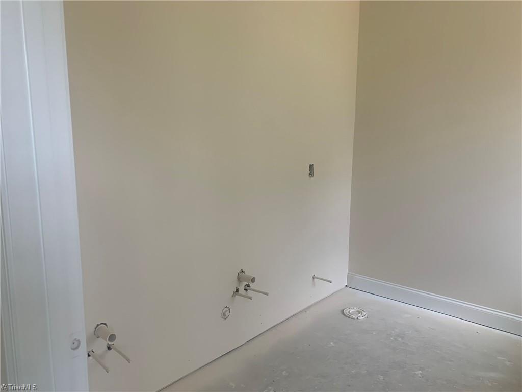 3216 Sycamore Point Trail High Point, NC 27265 - Photo 11 of 23 large closet