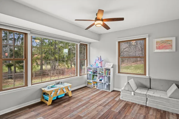 $569,900 | 8710 West Hawthorne Lane, Franklin, WI 53132