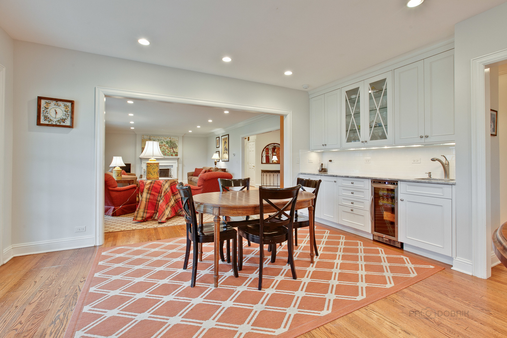 455 Landreth Lane Northfield, IL 60093 - Photo 12 of 31 a view of a dining area with furniture
