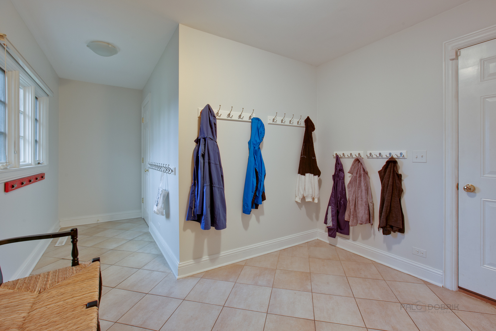 455 Landreth Lane Northfield, IL 60093 - Photo 18 of 31 a view of walk in closet with clothes