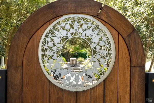 $6,750,000 | 1670 Cabernet Lane, St. Helena, CA 94574