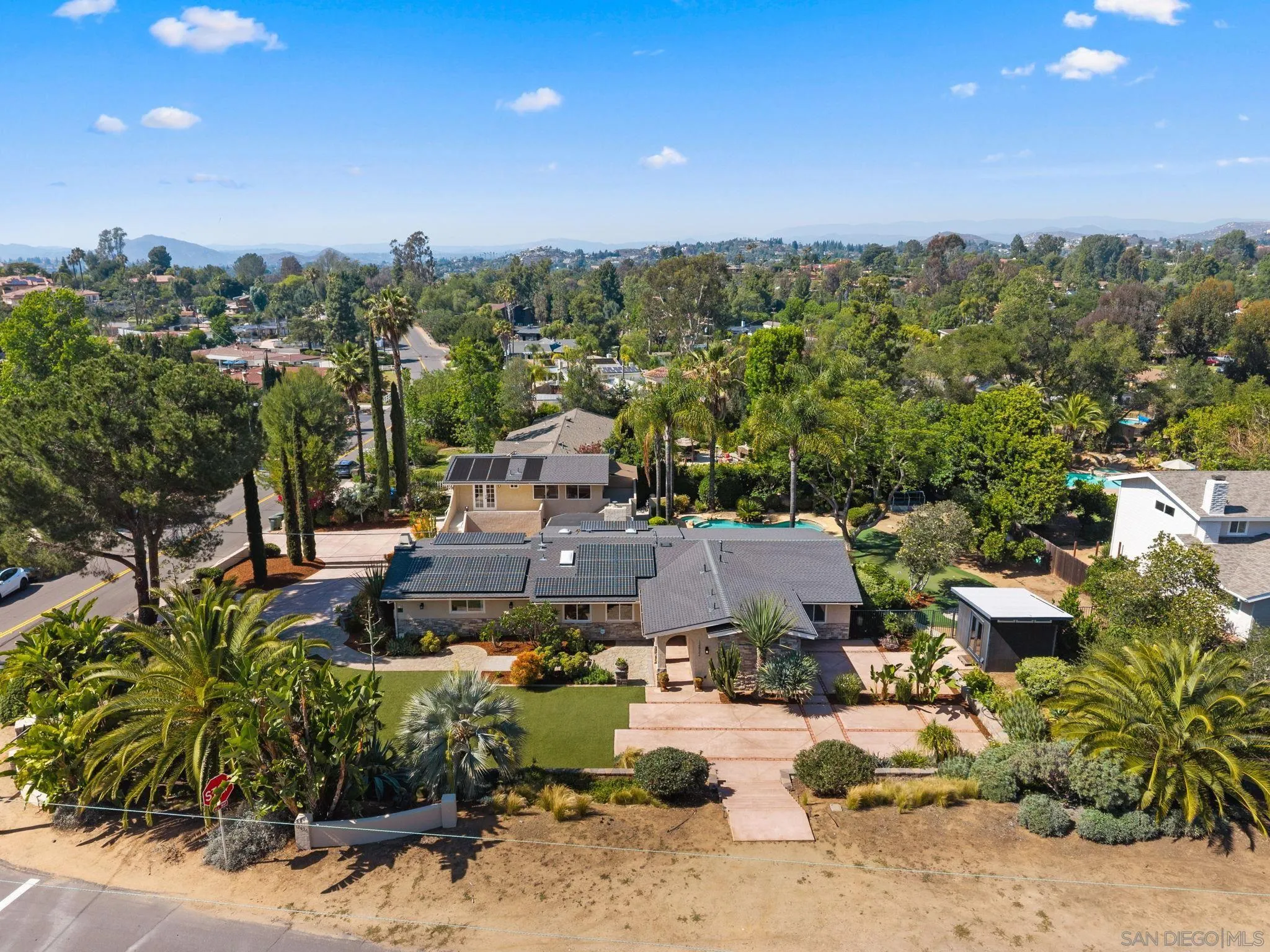 12832 Stone Canyon Road Poway, CA 92064 - Photo 54 of 60 a view of a city