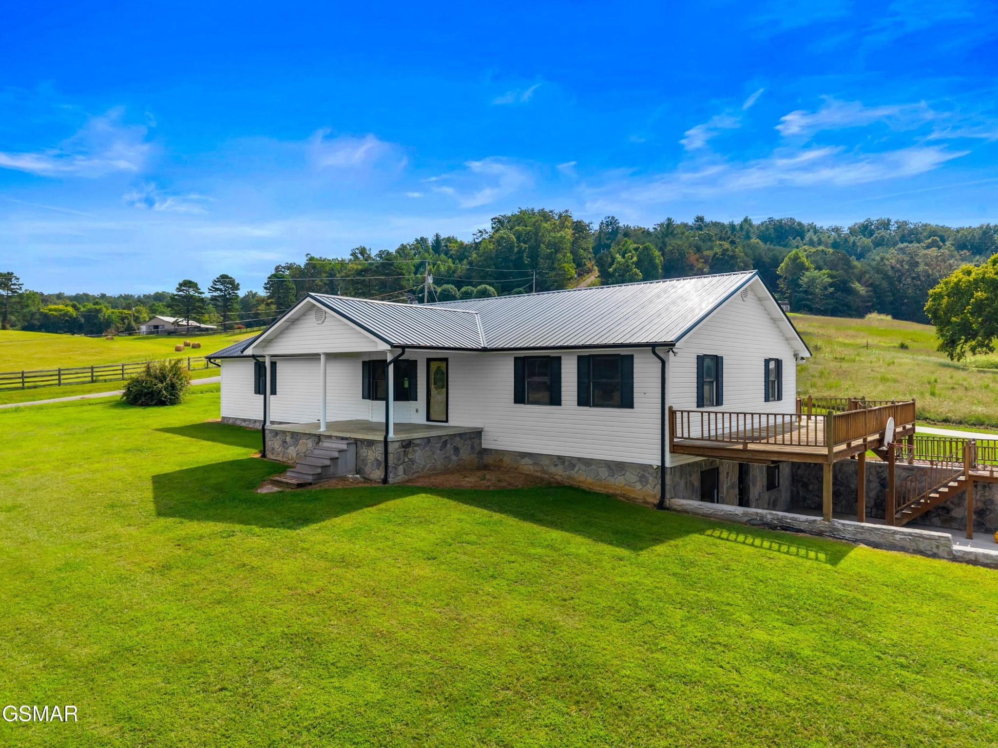 815 Video Way Newport, TN 37821 - Photo 11 of 42 Gallery Image 11