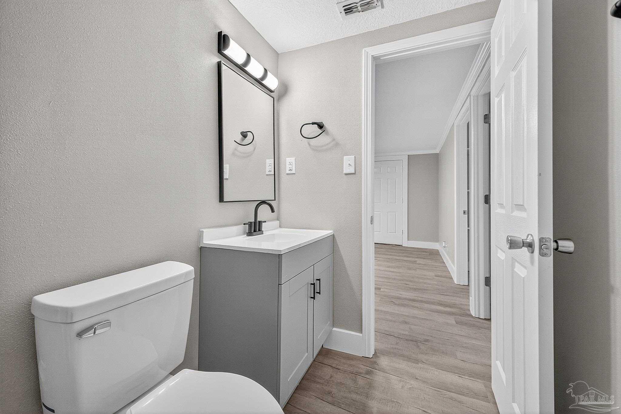 3951 Diamond Street Pace, FL 32571 - Photo 19 of 39 Gallery Image 19