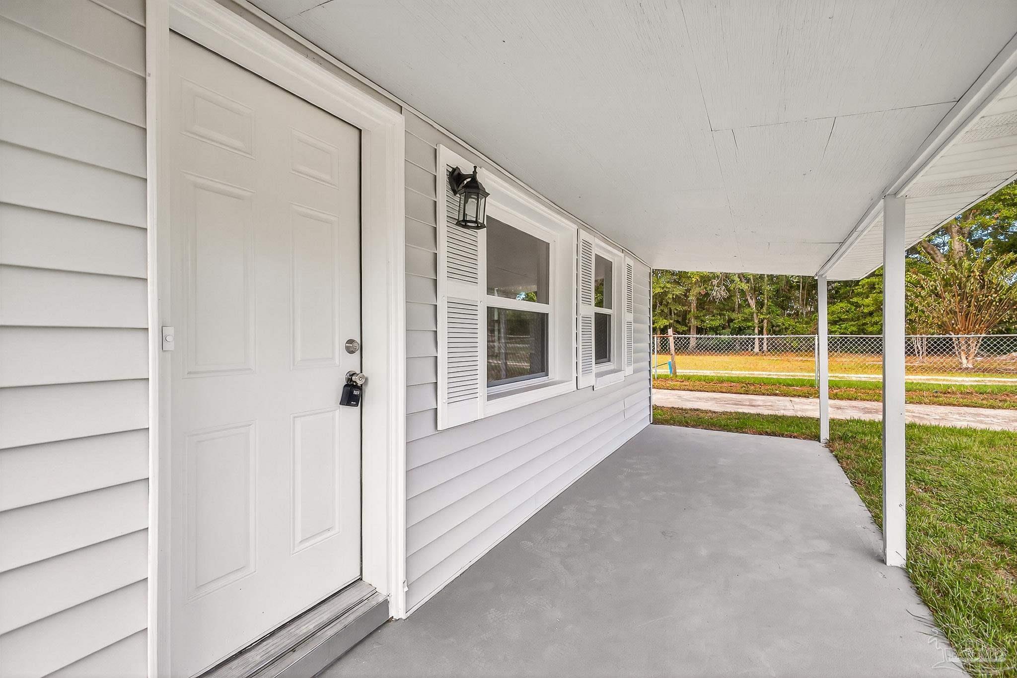 3951 Diamond Street Pace, FL 32571 - Photo 29 of 39 Gallery Image 29