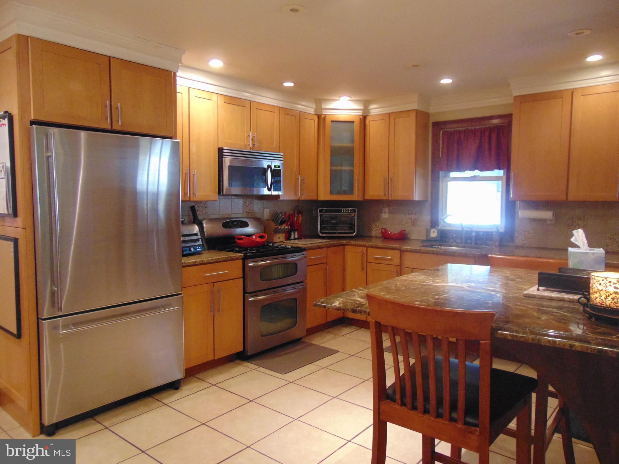 17 Winding Way Road Stratford, NJ 08084 - Photo 9 of 32 Kitchen-Jen Air Refrigerator