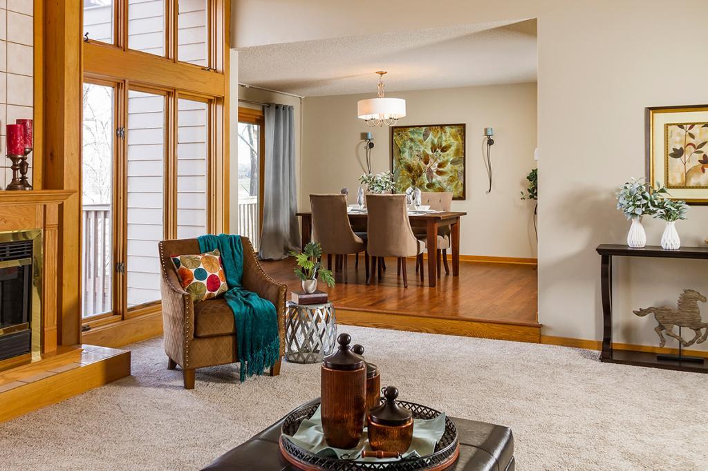 11412 Mt Curve Road Eden Prairie, MN 55347 - Photo 4 of 35 Gallery Image 4