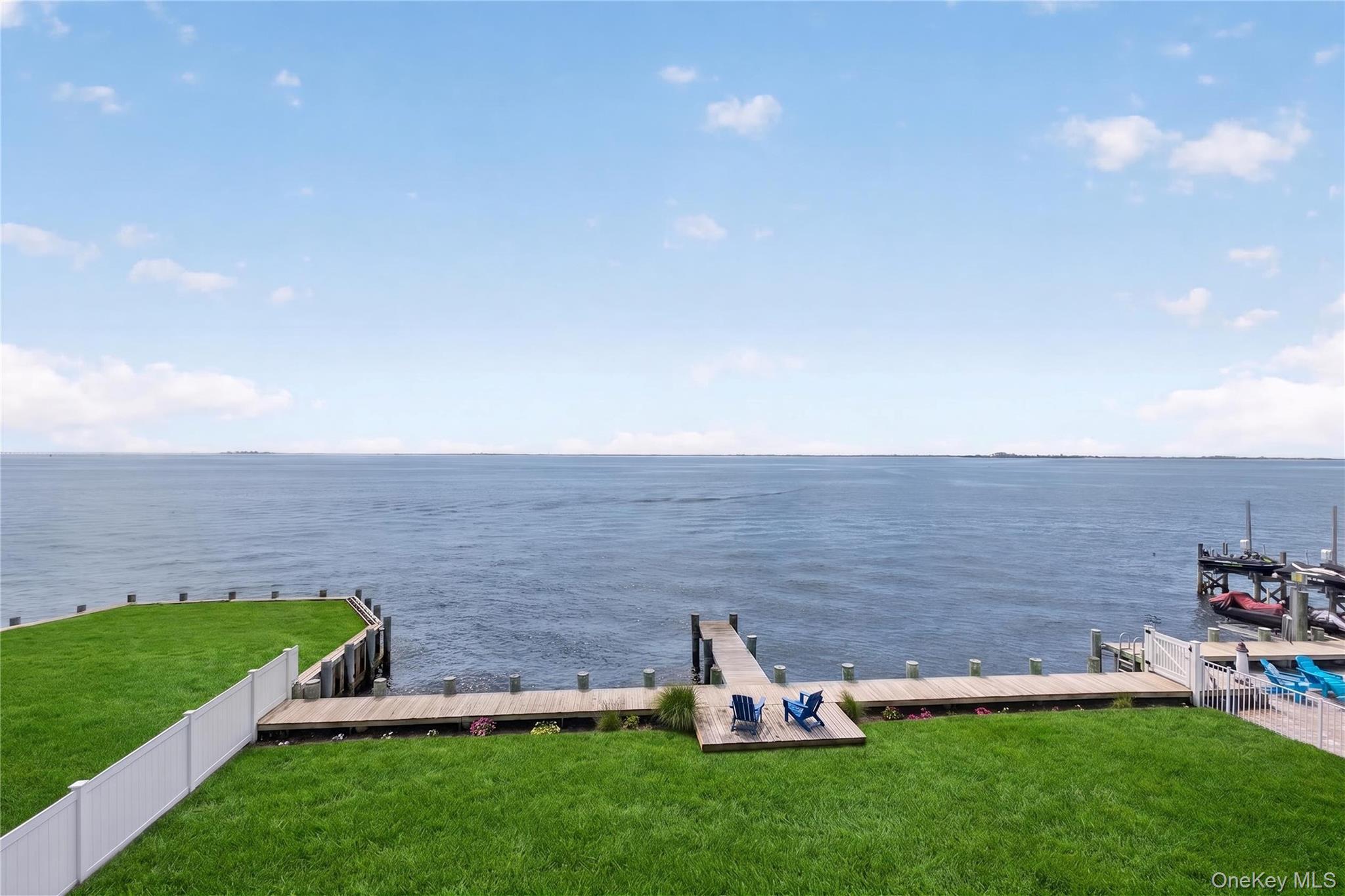 30 Milton Road Babylon, NY 11702 - Photo 29 of 36