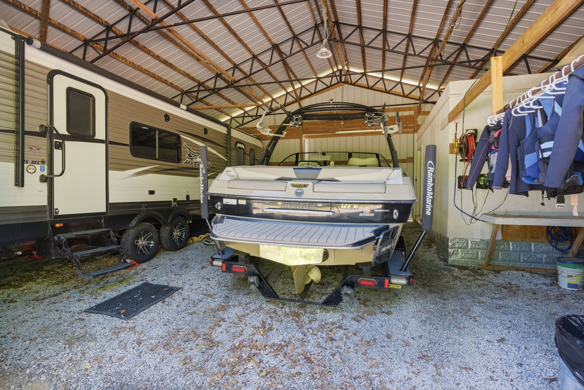 1170 Liberty Road Charlotte, TN 37036 - Photo 37 of 49