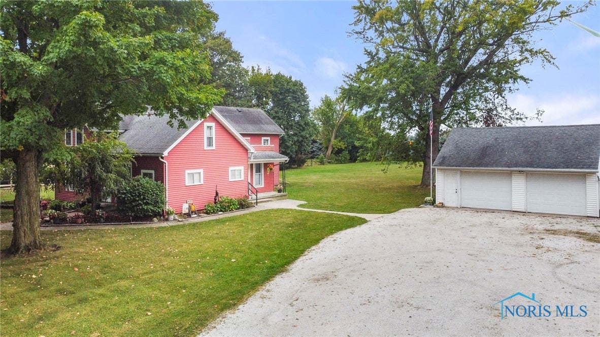 229 North Stadium Road Oregon, OH 43616 - Photo 3 of 38 Gallery Image 3