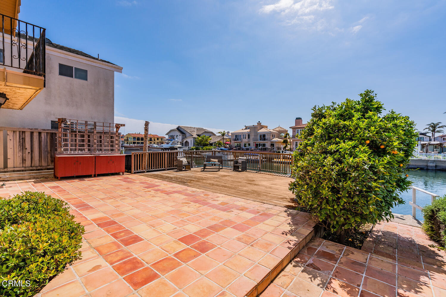2101 Napoli Drive Oxnard, CA 93035 - Photo 38 of 50 a view of a terrace with chairs