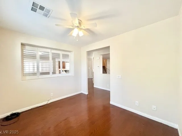 $2,900 | 18 Blue Valley Drive, Henderson, NV 89002