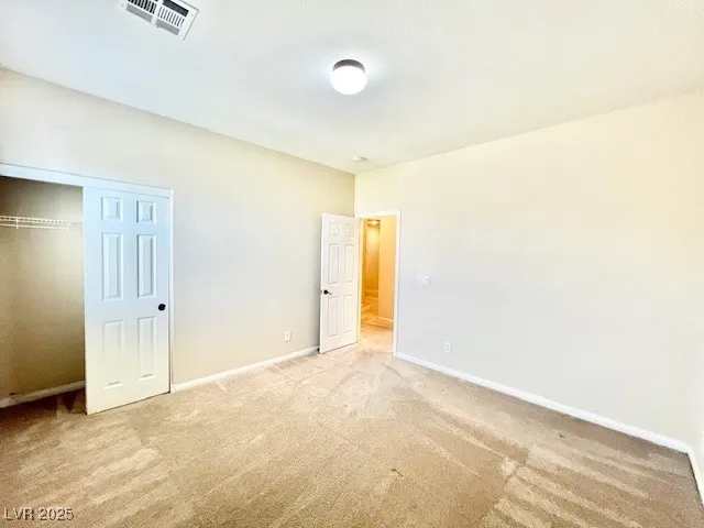 $2,900 | 18 Blue Valley Drive, Henderson, NV 89002