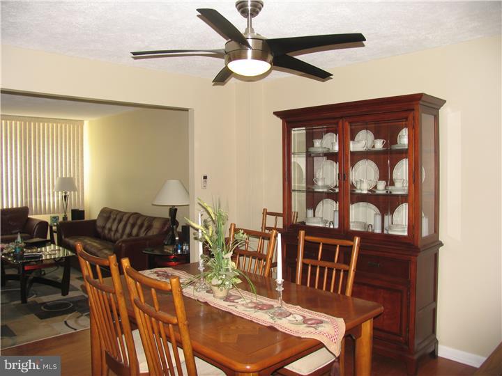 11871 Colman Road Philadelphia, PA 19154 - Photo 11 of 19 Gallery Image 11