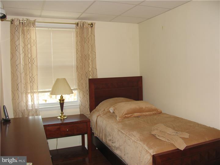 11871 Colman Road Philadelphia, PA 19154 - Photo 13 of 19 Gallery Image 13