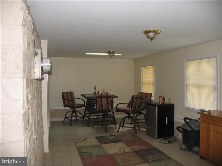 11871 Colman Road Philadelphia, PA 19154 - Photo 15 of 19 Gallery Image 15