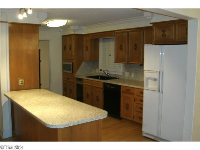 Kitchen. 