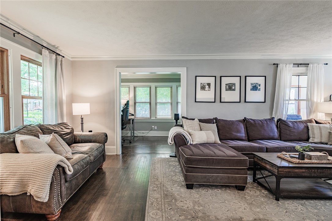 90 Elmcroft Road Rochester, NY 14609 - Photo 13 of 49 Gallery Image 13