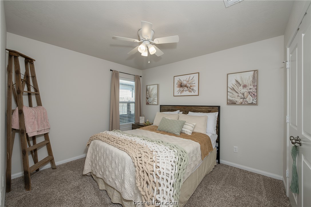 2012 Kathryn Drive Bryan, TX 77807 - Photo 22 of 37 Bedroom 3