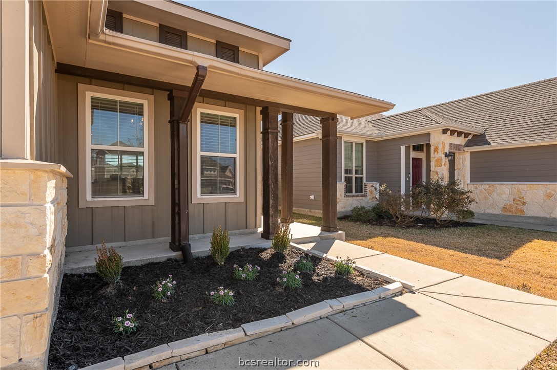 2012 Kathryn Drive Bryan, TX 77807 - Photo 3 of 37