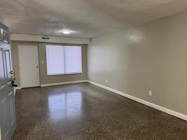 $738 | 100 Ridgeview Lane, Unit 19, Bassett, VA 24055