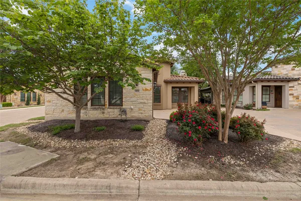 $725,000 | 204 Delfino Circle, Lakeway, TX 78734