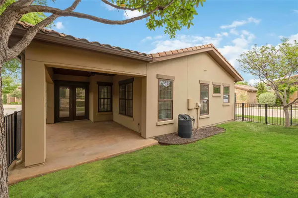 $725,000 | 204 Delfino Circle, Lakeway, TX 78734
