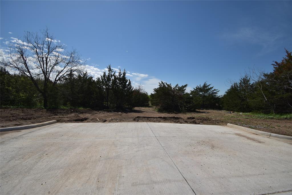 640 West Kilpatrick Street Cleburne, TX 76033 - Photo 5 of 9