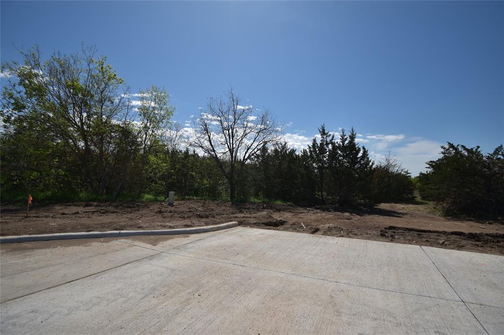 640 West Kilpatrick Street Cleburne, TX 76033 - Photo 8 of 9