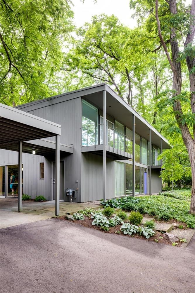 2410 Adare Road Ann Arbor, MI 48104 - Photo 5 of 10 Photo 5