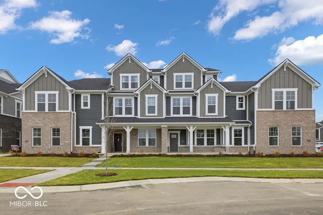 $394,999 | 5786 Arcade Boulevard, McCordsville, IN 46055