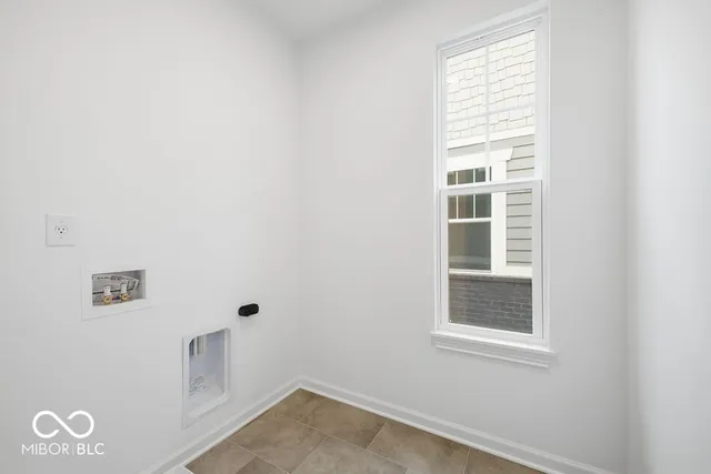 $394,999 | 5786 Arcade Boulevard, McCordsville, IN 46055