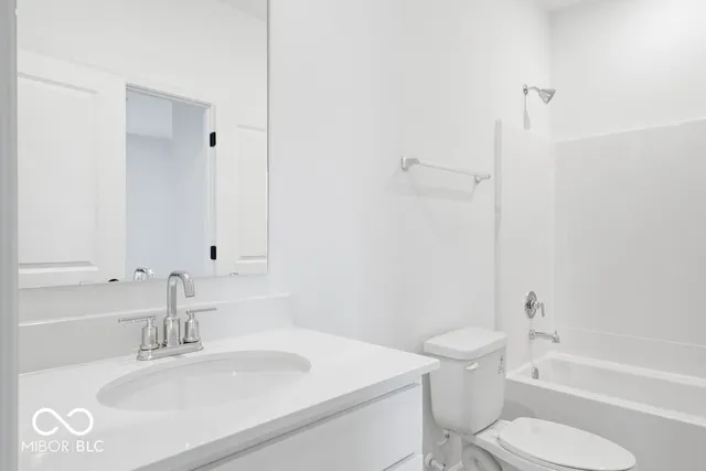 $394,999 | 5786 Arcade Boulevard, McCordsville, IN 46055