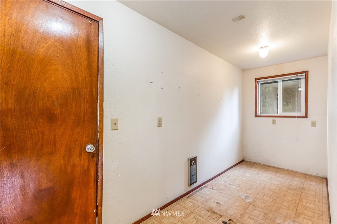 209 Fort Casey Road Coupeville, WA 98239 - Photo 17 of 27 Gallery Image 17