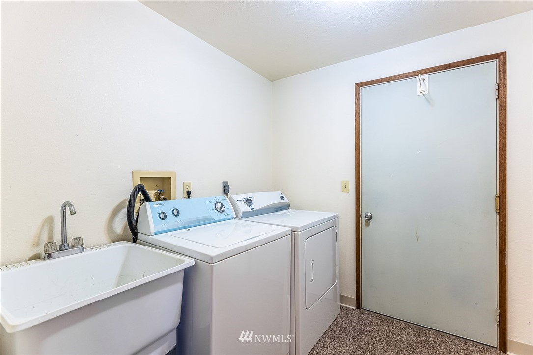 209 Fort Casey Road Coupeville, WA 98239 - Photo 20 of 27 Gallery Image 20