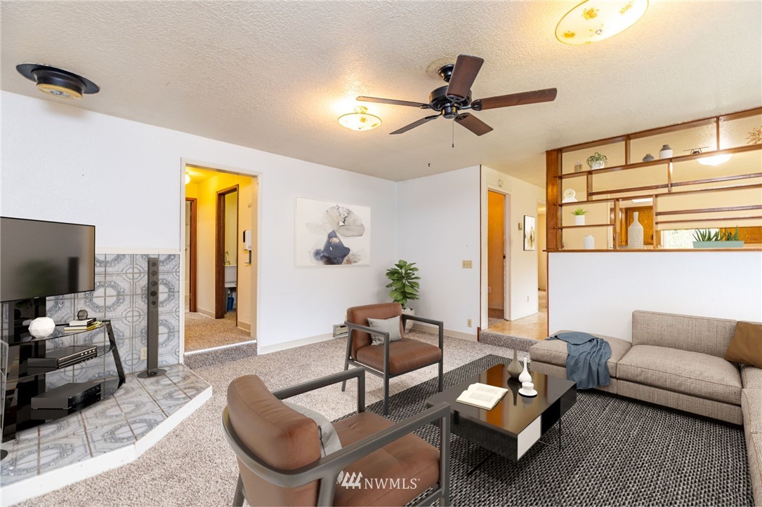 209 Fort Casey Road Coupeville, WA 98239 - Photo 3 of 27 Gallery Image 3