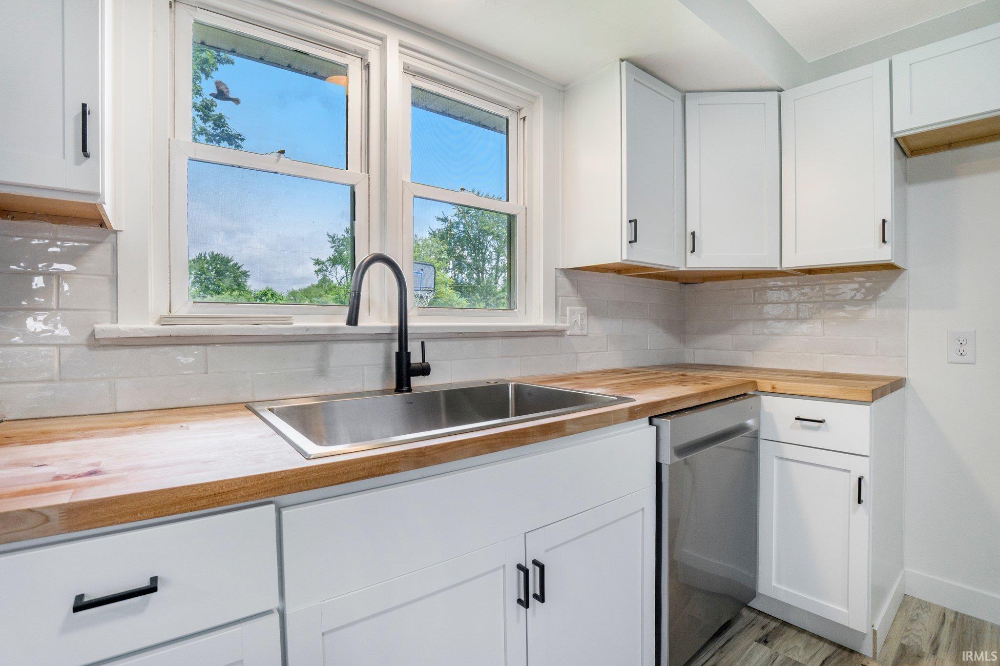 5729 St Joe Center Road Fort Wayne, IN 46835 - Photo 6 of 25 Gallery Image 6
