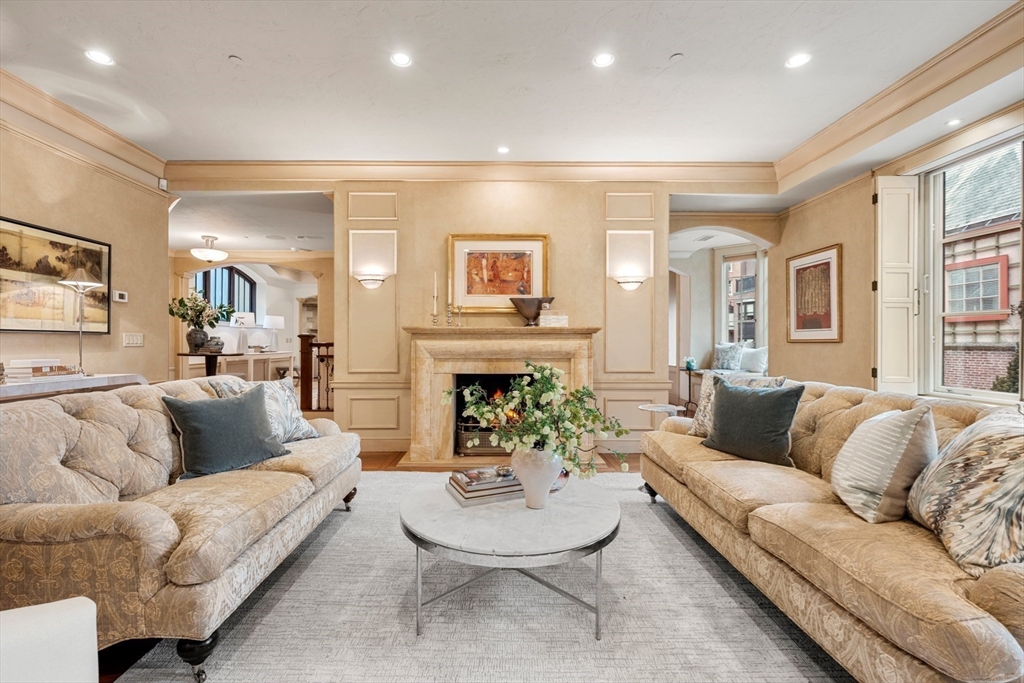 25 Beaver Place, Unit A Boston, MA 02108 - Photo 19 of 41