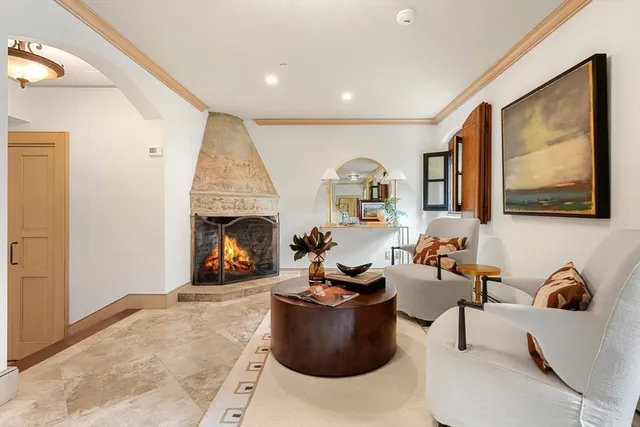 $7,750,000 | 25 Beaver Place, Unit A, Boston, MA 02108