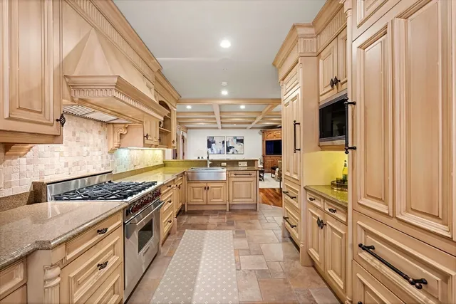 $7,750,000 | 25 Beaver Place, Unit A, Boston, MA 02108