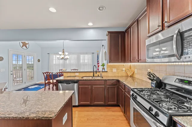 $320,000 | 544 Shoreline Boulevard, Boiling Springs, SC 29316