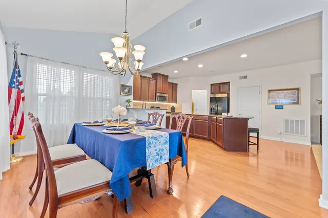 $320,000 | 544 Shoreline Boulevard, Boiling Springs, SC 29316