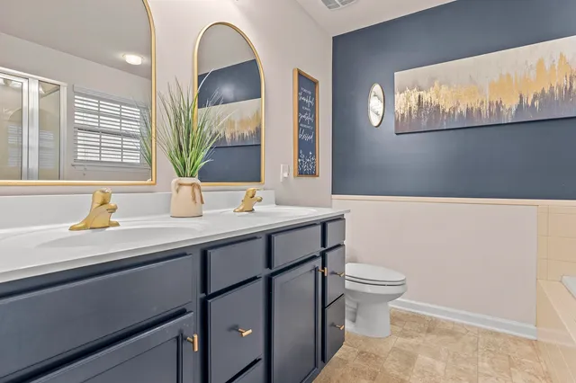 $320,000 | 544 Shoreline Boulevard, Boiling Springs, SC 29316