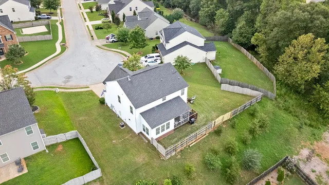 $320,000 | 544 Shoreline Boulevard, Boiling Springs, SC 29316