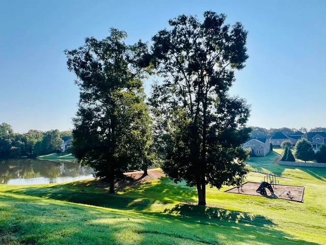 $320,000 | 544 Shoreline Boulevard, Boiling Springs, SC 29316