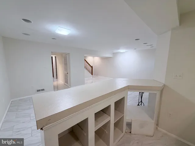 $3,600 | 5900 Parenham Way, Alexandria, VA 22310