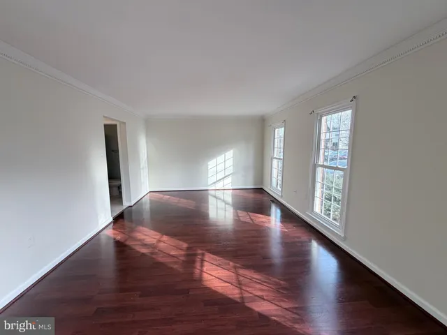 $3,600 | 5900 Parenham Way, Alexandria, VA 22310