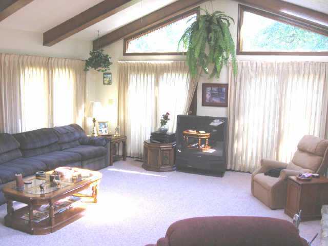 440 South Harding Road Columbus, OH 43209 - Photo 6 of 10